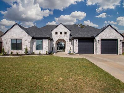 1609 Creekview Dr