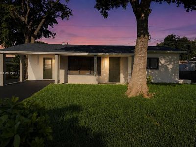 3140 NE 9th Ter
