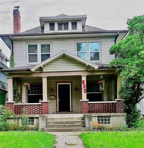 Property at 830 Manhattan Ave, Dayton, OH