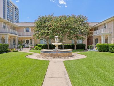 8619 Edgemere Rd APT C
