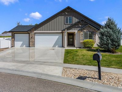 2040 Kelly Dr