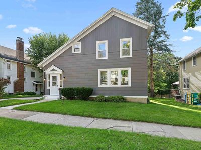 204 North Vita Avenue