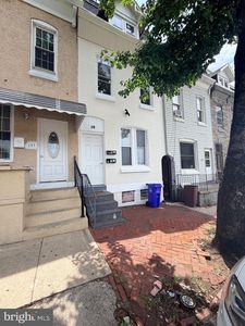 149 N Front St