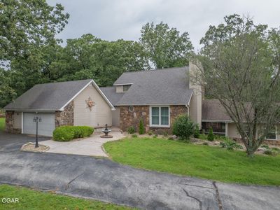 5112 Butterfield Dr