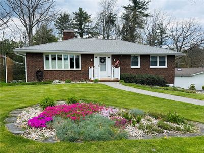 7 Wellington Dr
