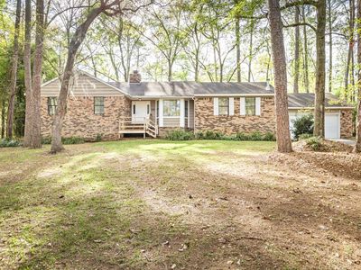 3320 Dartmoor Dr