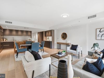 1010 Massachusetts Ave NW #201