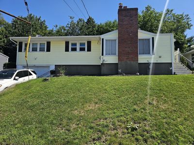 10 Marmion Ave