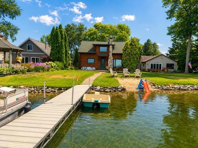 W988 Shorewood DRIVE