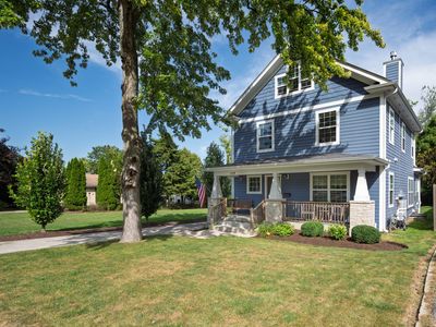109 Grove Ave