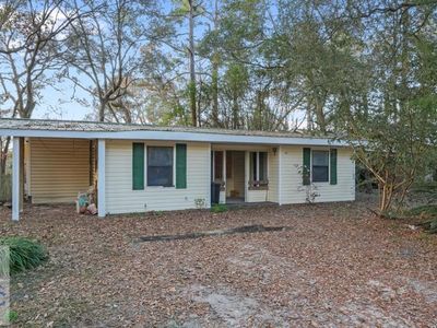 751 Fort McIntosh Loop