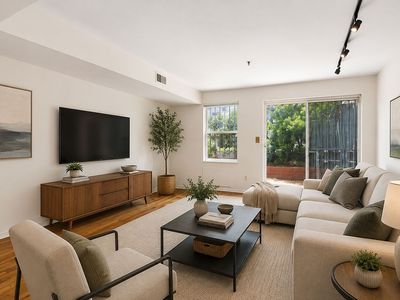 111 Vanderbilt Ave #B