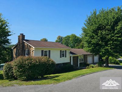 471 Rolling Hills Dr