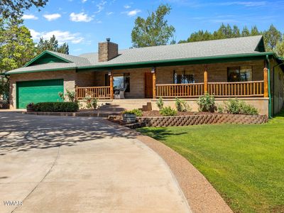 1030 Chamberlain Way