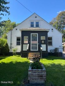 13 Belle Avenue