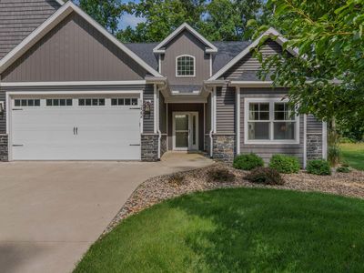 1222 Lochaven Cir