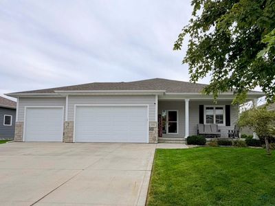 Property at 656 Prairie Blvd, Dakota Dunes, SD