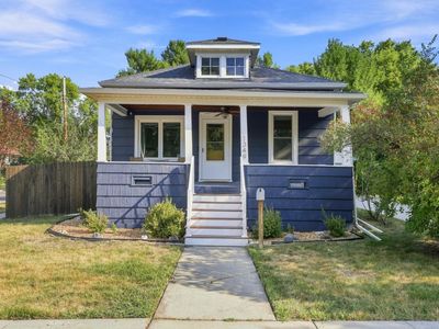 1349 4th Ave S