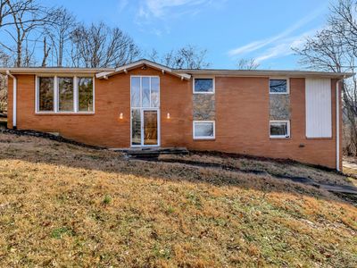 6469 Fleetwood Dr