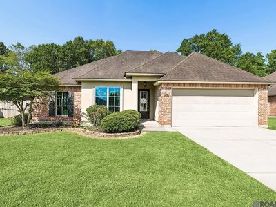 Property at 17617 Hoods Ridge Dr, Prairieville, LA