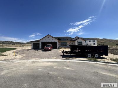 1717 Dumas Cir