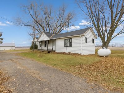 6337-6343 N High St #11