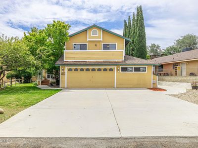 22812 Retreat Pl