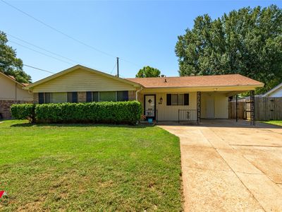 1404 Holiday Pl