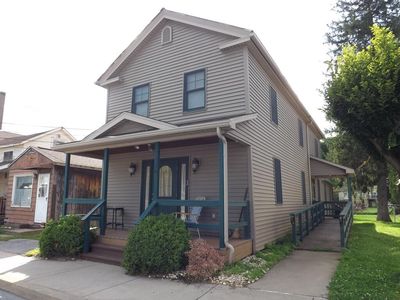 210 Center St