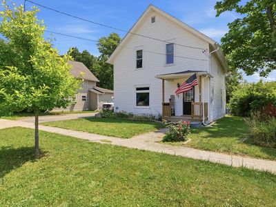 329 W Young St