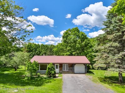 52 Loretta Lane