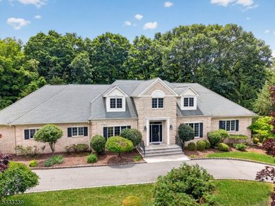 15 Daro Ct