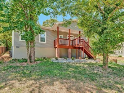 2332 Delaware Ave NW