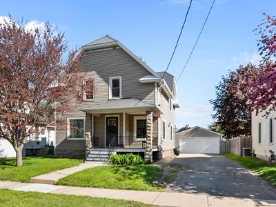 242 W 14th Ave