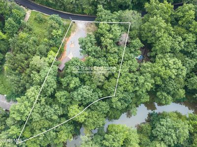 28 Trails End Ln