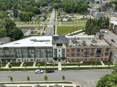 1010 Corby Blvd UNIT 302