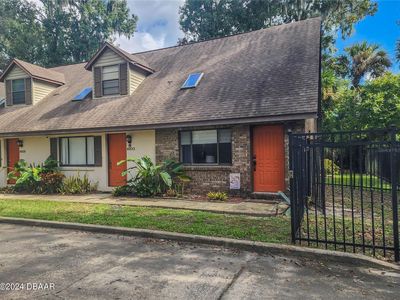 1601 Spring Garden Ct