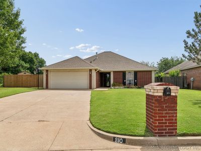810 Tony Ave