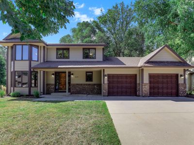 4690 Parkridge Dr