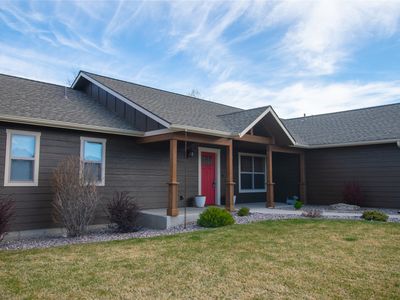 4855 Jeff Dr