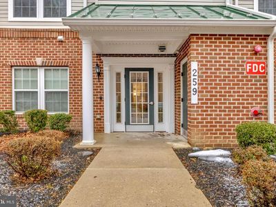 259 Beckenham Cir Unit 404