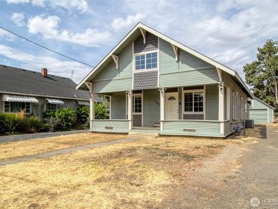 1132 W Elm Street
