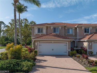 2448 Laurentina Ln
