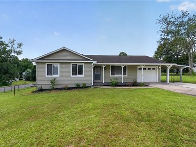 3217 Canterbury Trl