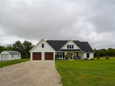 1003 SE 750th Rd