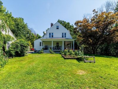 260 Worcester Rd