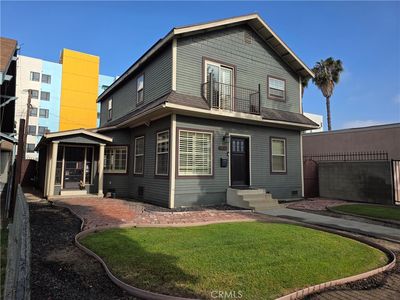 1411 Elm Ave