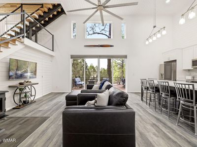 2287 Richenbacher Cir