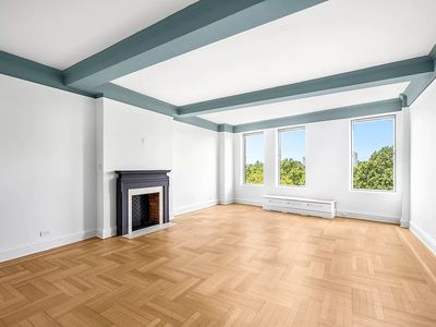 52 Riverside Dr APT 6A