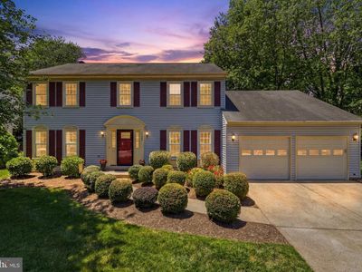 13607 White Barn Ln